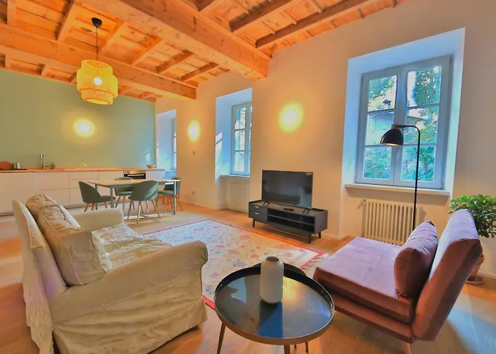 Talia By Klabhouse Μπελάτζιο